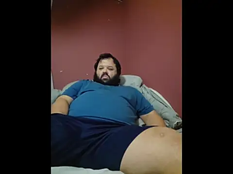 Strongbutgentle36 online show from February 12, 9:04 am