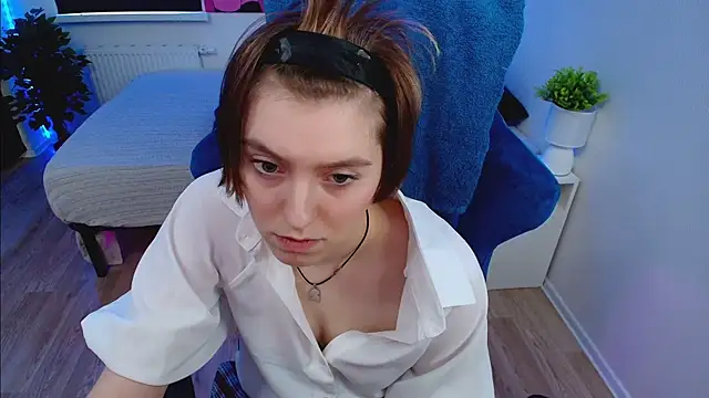 CranberryHot online show from February 25, 7:09 am