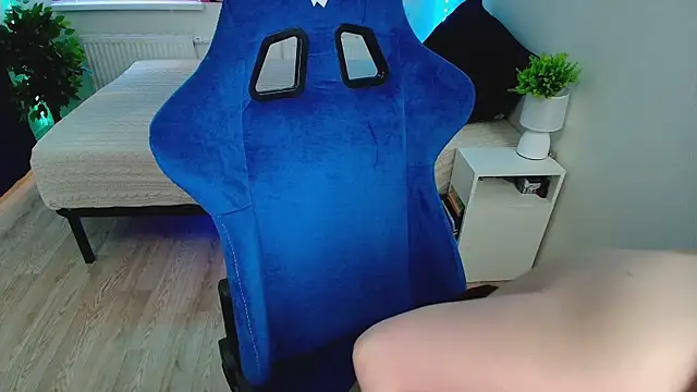 CranberryHot online show from October 1, 1:50 pm