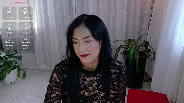 Snapshot of _steffy_ chatting on June 4, 9:32 pm steffy online show from June 4, 9:32 pm
