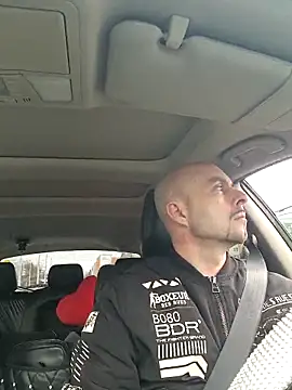 Snapshot of spidrman8 chatting on February 14, 11:51 am spidrman8 online show from February 14, 11:51 am