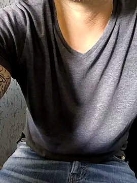 Snapshot of Leo_Big chatting on January 20, 4:34 pm Leo Big online show from January 20, 4:34 pm