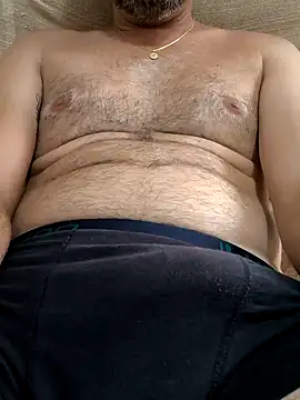 Snapshot of Leo_Big chatting on January 21, 3:43 pm Leo Big online show from January 21, 3:43 pm