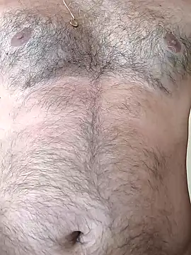 Snapshot of Leo_Big chatting on February 4, 1:59 pm Leo Big online show from February 4, 1:59 pm