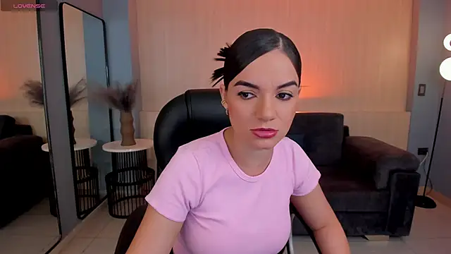 MorganHicks online show from January 24, 7:18 pm