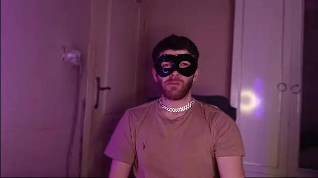 Snapshot of Bullish chatting on January 16, 10:23 pm Bullish online show from January 16, 10:23 pm