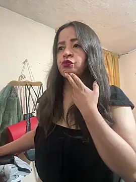 latinfemale online show from October 14, 8:20 pm