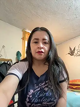 latinfemale online show from July 16, 9:32 pm