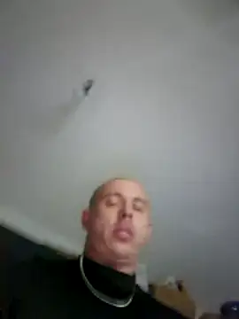 Pavelbure77 online show from April 4, 3:27 am