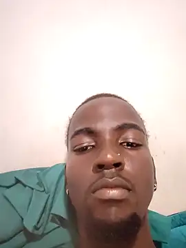 Snapshot of Jheronn28 chatting on November 17, 8:03 pm Jheronn28 online show from November 17, 8:03 pm