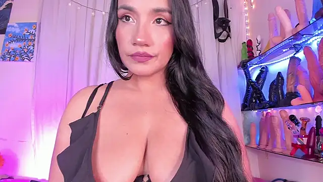 christymilkk online show from December 27, 10:59 pm