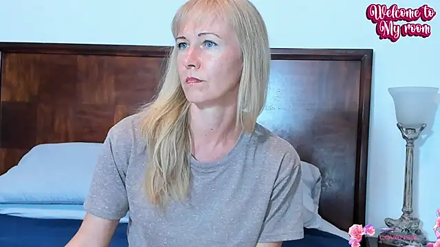 Christine 35 online show from January 7, 4:16 pm