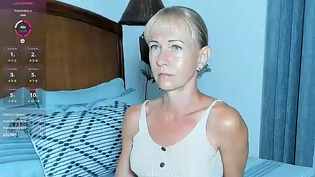 Christine 35 online show from November 19, 12:05 pm