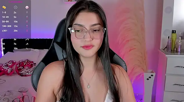 esmeralda colllins online show from March 17, 6:53 pm