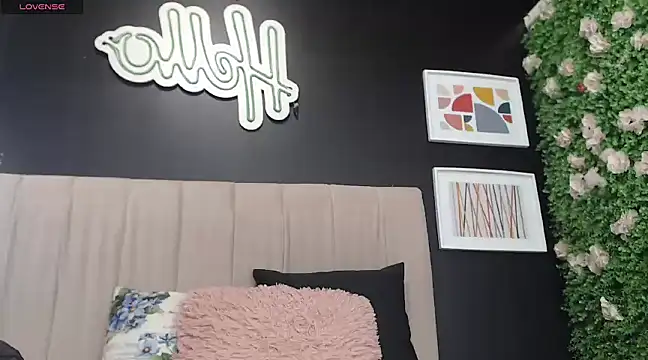 Sharloth milf online show from January 29, 8:25 pm