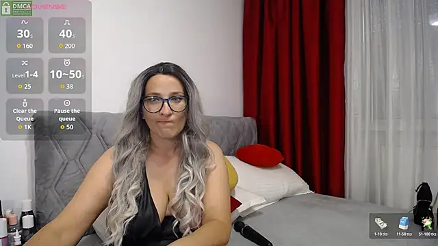 Snapshot of Aphrodite_S32 chatting on June 13, 4:16 pm Aphrodite S32 online show from June 13, 4:16 pm