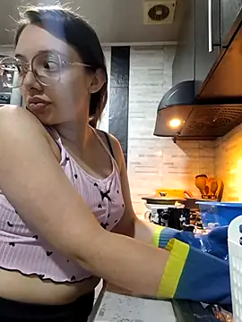 linda-schmidt online show from September 28, 5:51 pm