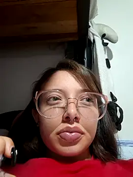 linda-schmidt online show from February 5, 3:11 am