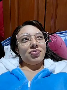 linda-schmidt online show from March 21, 10:35 pm