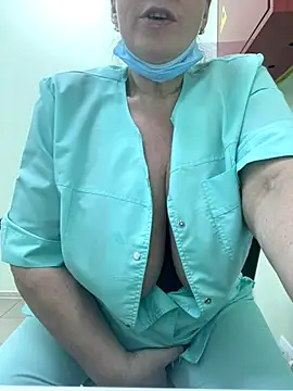 Alice Sweetyyy online show from December 3, 12:49 pm