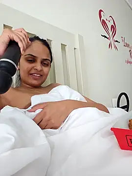 DirtySnowball69 online show from December 10, 1:22 pm