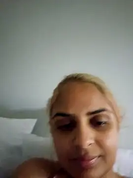 DirtySnowball69 online show from September 22, 12:07 pm