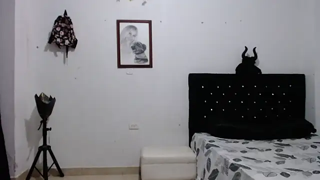 venuz mendoza20 online show from October 30, 1:34 pm