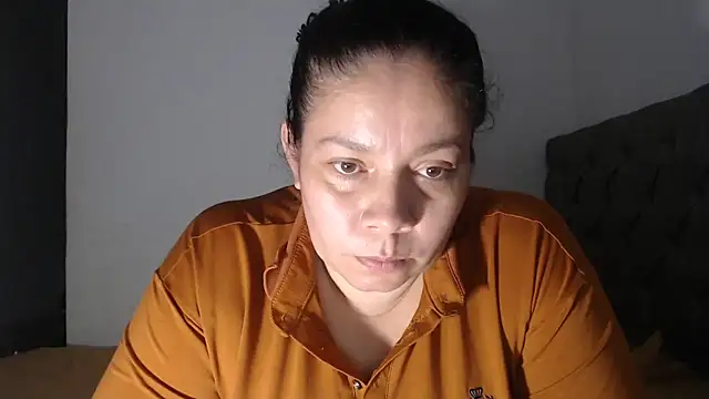 Snapshot of tiffany_horny_1 chatting on March 4, 6:26 am tiffany horny 1 online show from March 4, 6:26 am