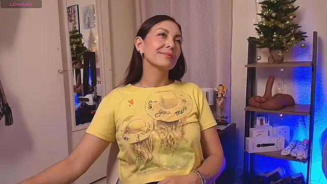 Swetisabella01 online show from December 27, 5:52 am