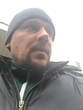 DanielOhCool online show from January 28, 12:22 pm