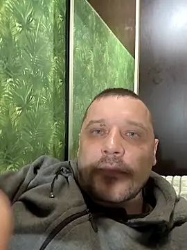 DanielOhCool online show from February 26, 6:32 pm