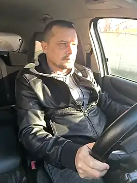 DanielOhCool online show from March 7, 6:02 am