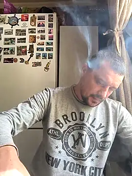 DanielOhCool online show from September 16, 8:15 am