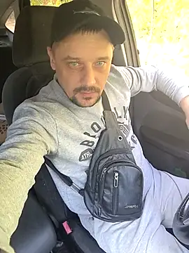 DanielOhCool online show from September 17, 11:12 am