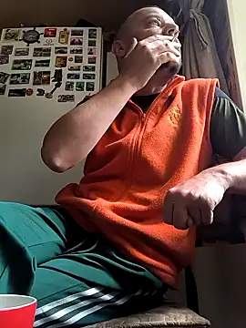 DanielOhCool online show from September 20, 8:37 am