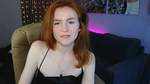 GingerArin online show from December 8, 6:39 pm