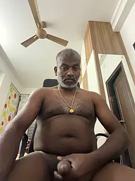 Snapshot of strongguyindia chatting on March 13, 8:15 pm strongguyindia online show from March 13, 8:15 pm