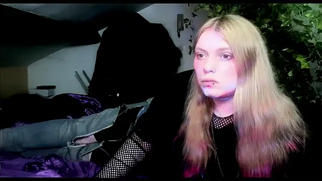 Blacklim00n online show from March 10, 6:05 am