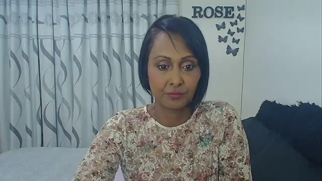 Snapshot of Ms_Rosexxx chatting on August 8, 6:10 pm Ms Rosexxx online show from August 8, 6:10 pm