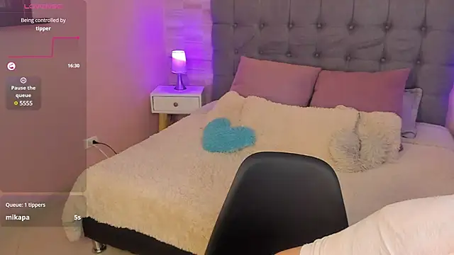  Abril W online show from January 26, 9:40 pm