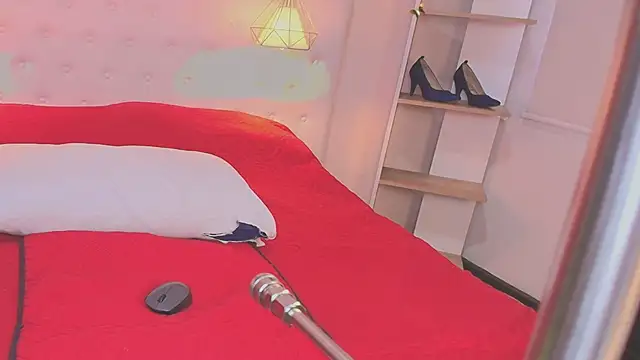 Snapshot of valerie_lya chatting on May 9, 1:05 pm valerie lya online show from May 9, 1:05 pm