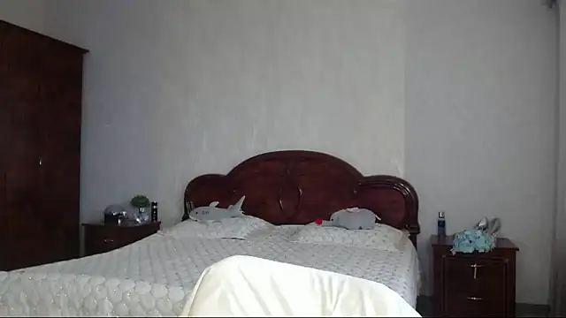 Snapshot of Batari chatting on May 1, 4:17 am Batari online show from May 1, 4:17 am