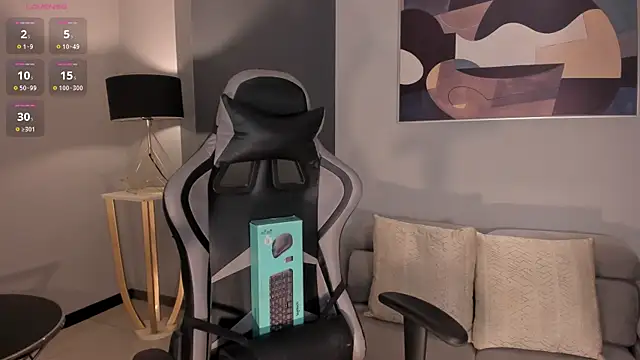 EllaClark online show from October 13, 5:57 pm