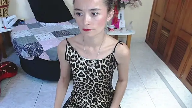 NicoleSantana online show from July 13, 10:12 pm