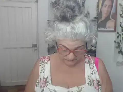 FunnyGrandma online show from September 12, 12:33 am