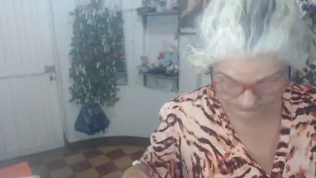 FunnyGrandma online show from November 21, 1:15 am