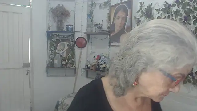 FunnyGrandma online show from February 27, 2:50 pm