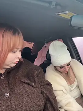 Model9798 online show from December 20, 8:43 am