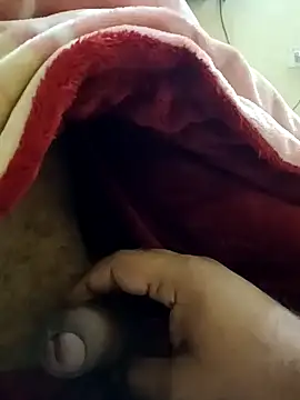 Snapshot of coolrocky346 chatting on February 2, 1:23 am coolrocky346 online show from February 2, 1:23 am