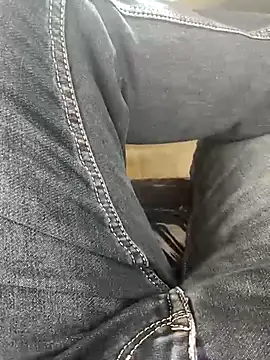 Snapshot of coolrocky346 chatting on February 21, 10:17 am coolrocky346 online show from February 21, 10:17 am